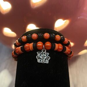 Trick-or-treat bracelet set🎃